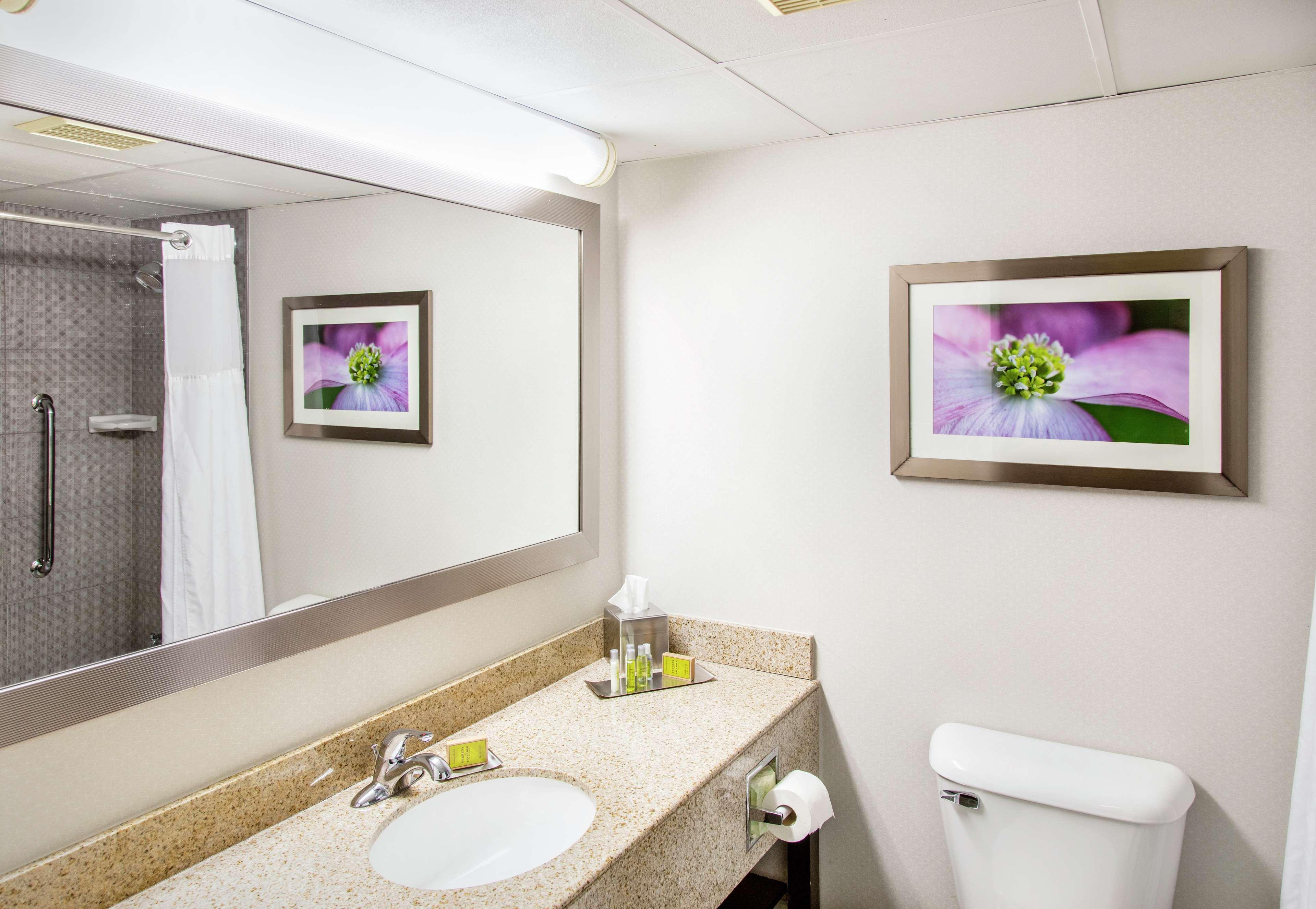 Doubletree By Hilton Richmond - Midlothian Hotel Екстериор снимка