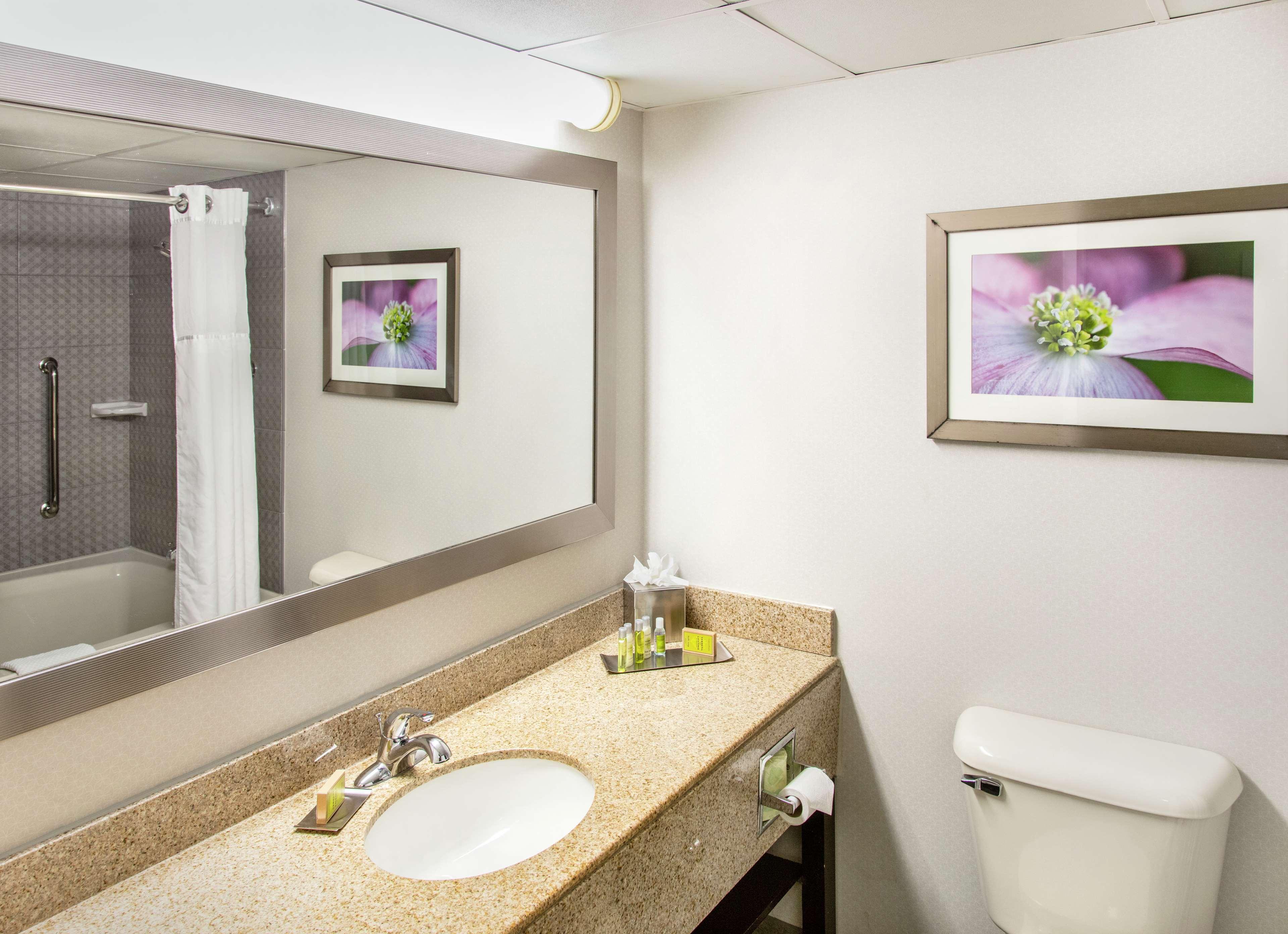 Doubletree By Hilton Richmond - Midlothian Hotel Екстериор снимка