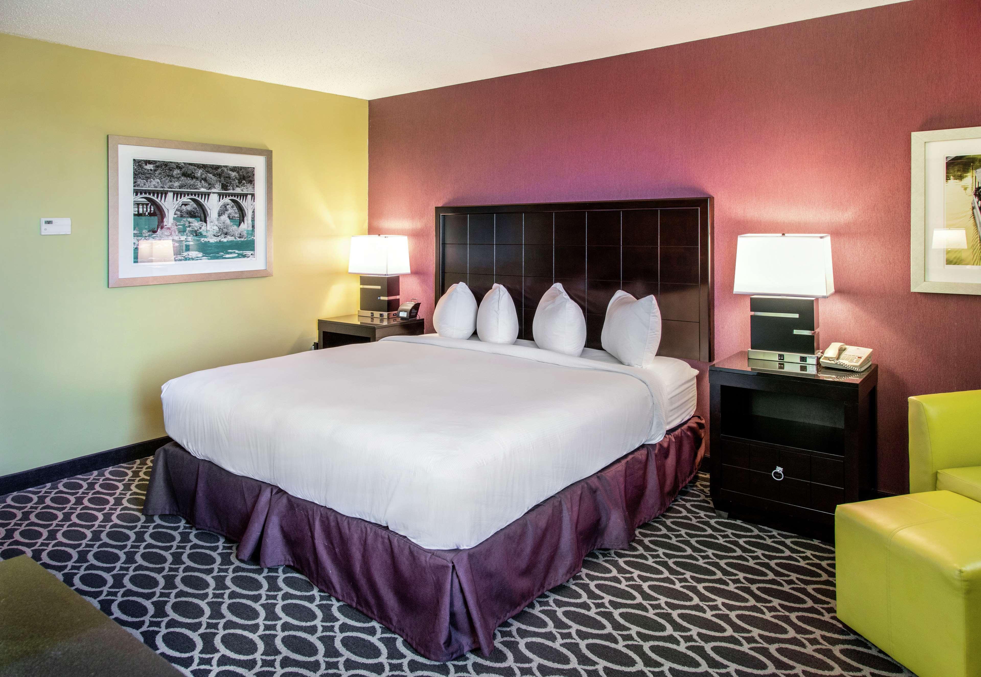 Doubletree By Hilton Richmond - Midlothian Hotel Екстериор снимка