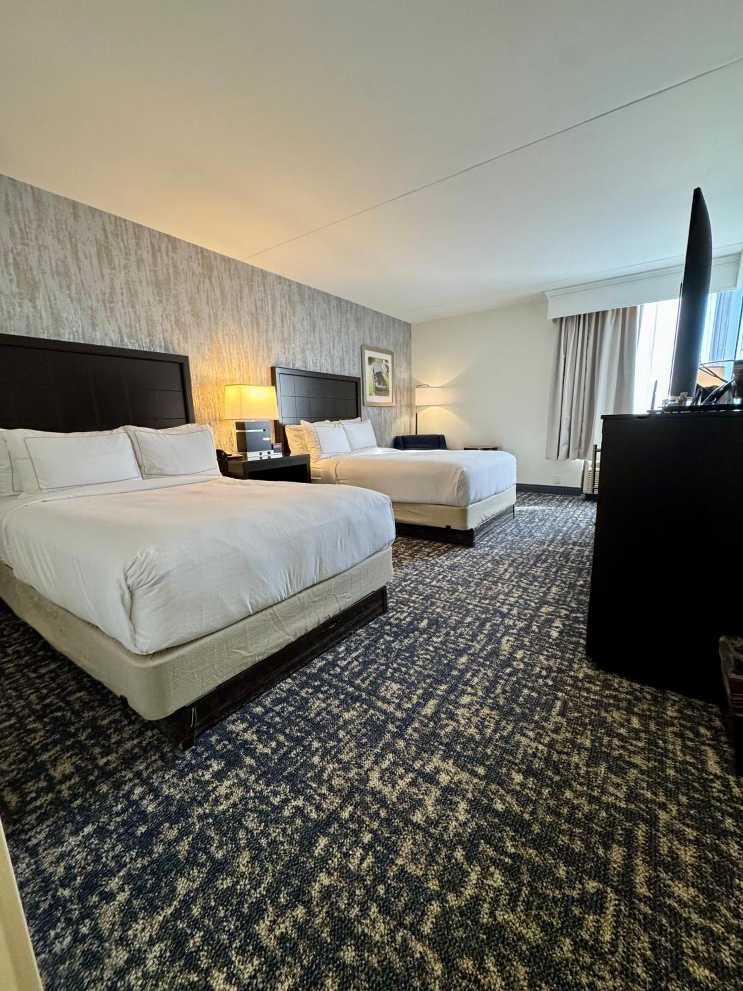 Doubletree By Hilton Richmond - Midlothian Hotel Екстериор снимка
