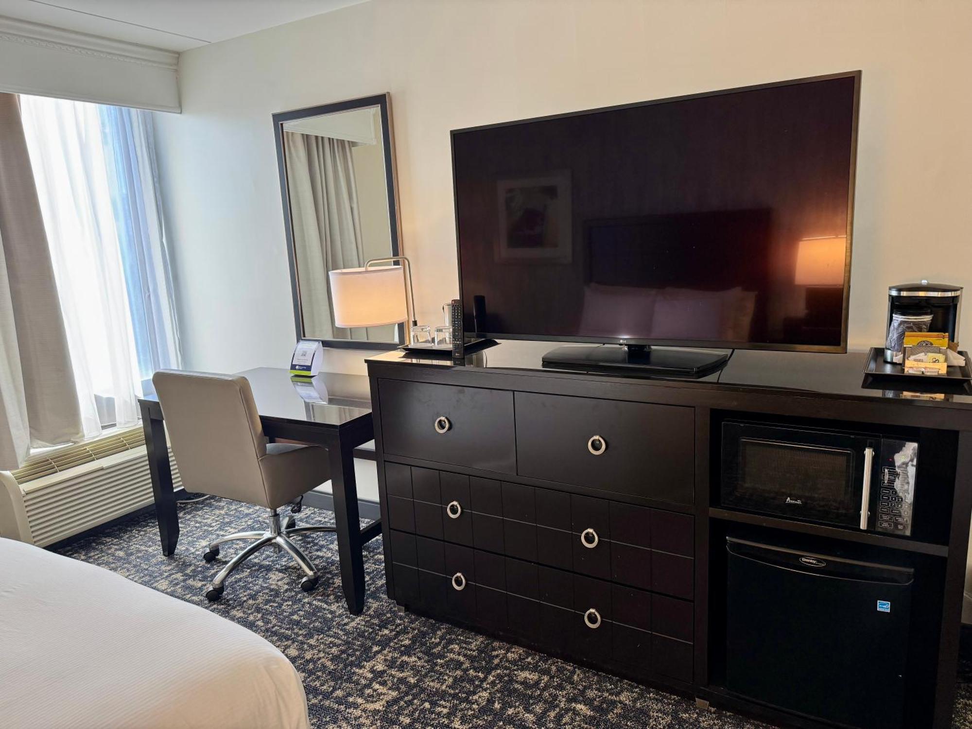 Doubletree By Hilton Richmond - Midlothian Hotel Екстериор снимка