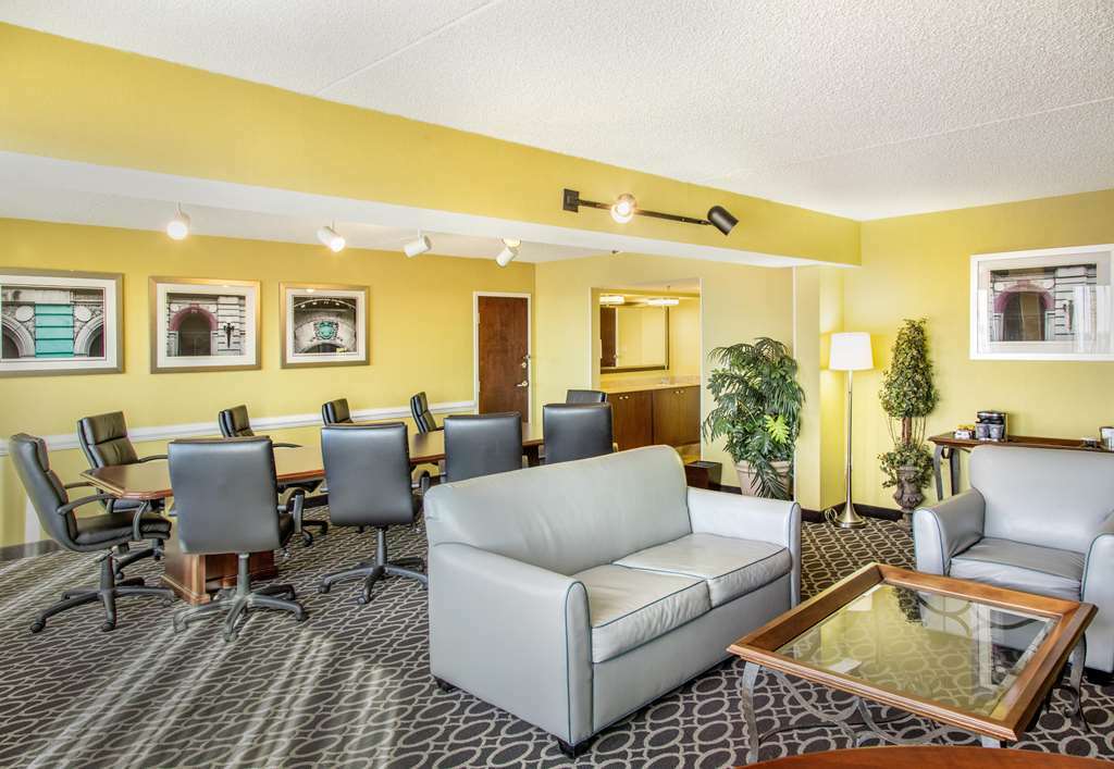Doubletree By Hilton Richmond - Midlothian Hotel Стая снимка