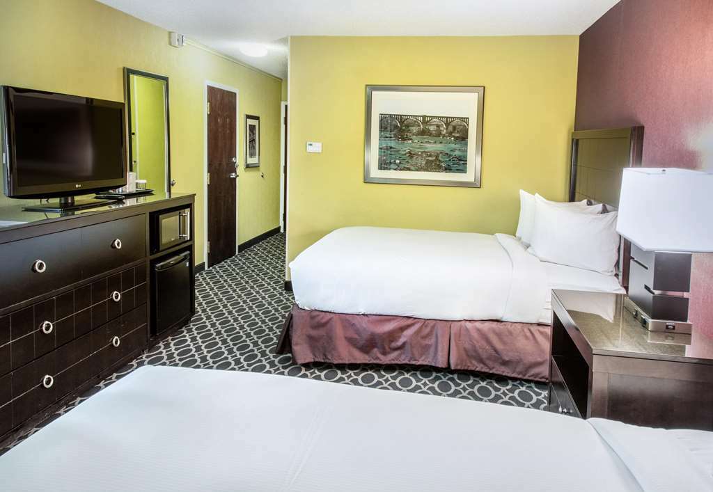 Doubletree By Hilton Richmond - Midlothian Hotel Стая снимка